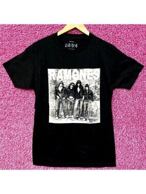 The Ramones Self-Titled Album Cover Art Punk Rock Tee S